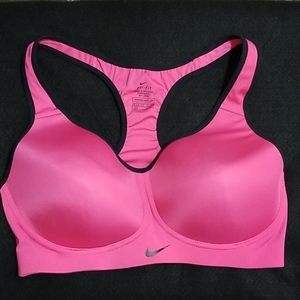 NIKE Dry-Fit Sports Bra 34D